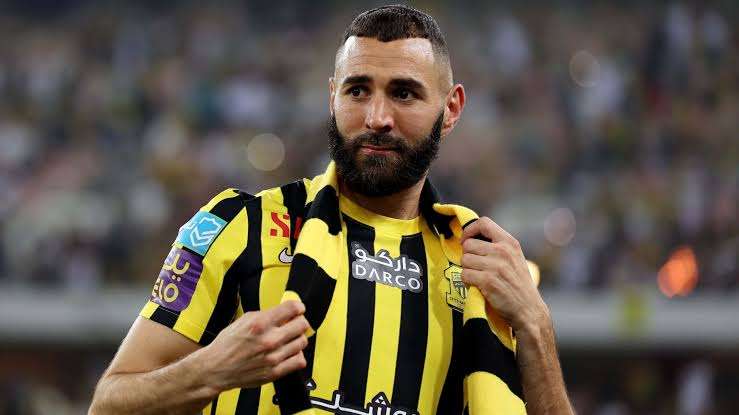 Benzema and Espirito Santo relationship in doubt as the two engage in a conflict. 3