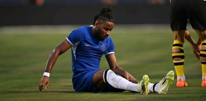 Injury Update: Nkunku suffers meniscus damage on his left knee. 16