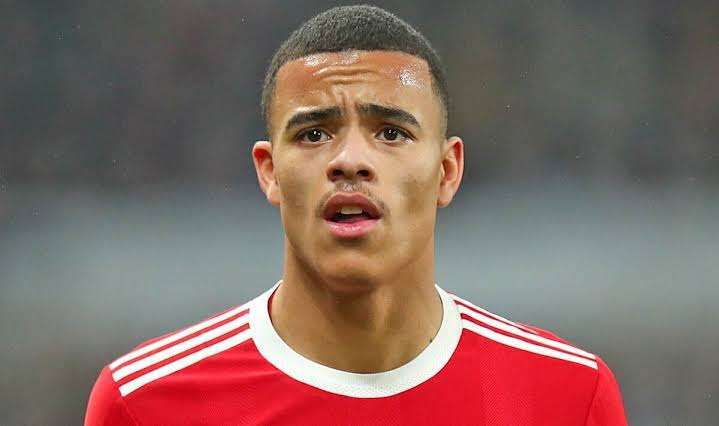 The race to sign Greenwood heats up as several European and Saudi clubs makes contact. 3