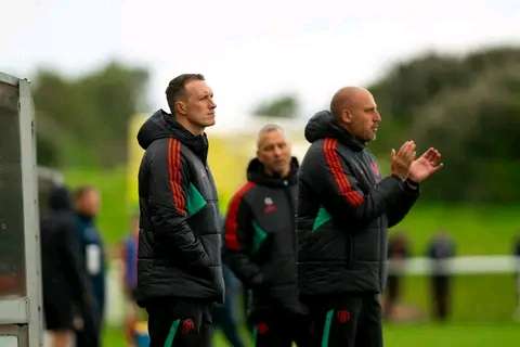 Breaking news: Phil Jones is back at Manchester United. 3