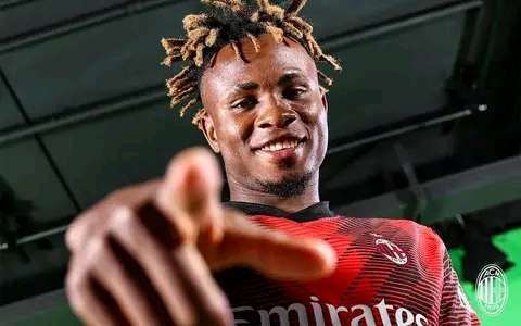 Where is Samuel Chukwueze in Ac Milan? 1
