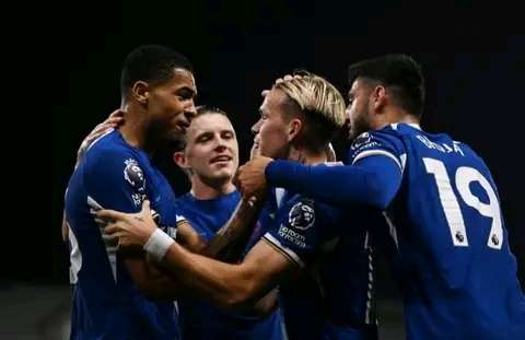 Fulham 0-2 Chelsea: First half goals from Mudryk and Broja secures win for Chelsea. 19