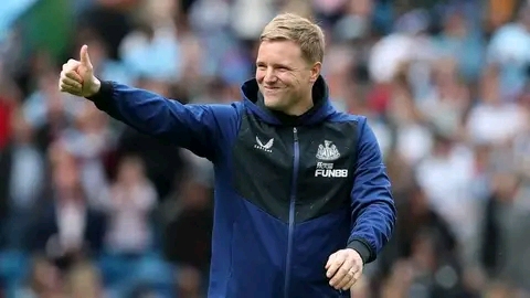 Eddie Howe gives his verdict on controversial decisions made by VAR. 1