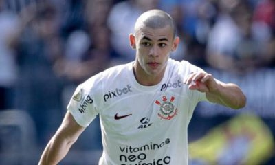 Who is Gabriel Moscardo? The Brazilian who has drawn the attention of Chelsea and other European clubs. 14