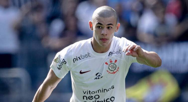 Who is Gabriel Moscardo? The Brazilian who has drawn the attention of Chelsea and other European clubs. 13