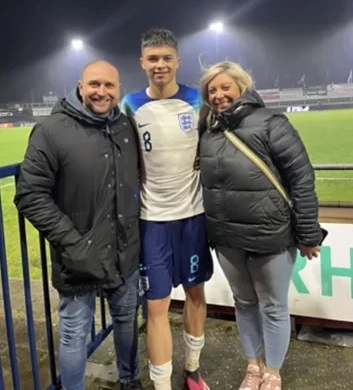 Who is Lewis Miley? Player profile, childhood life, career build up and lifestyle. 6