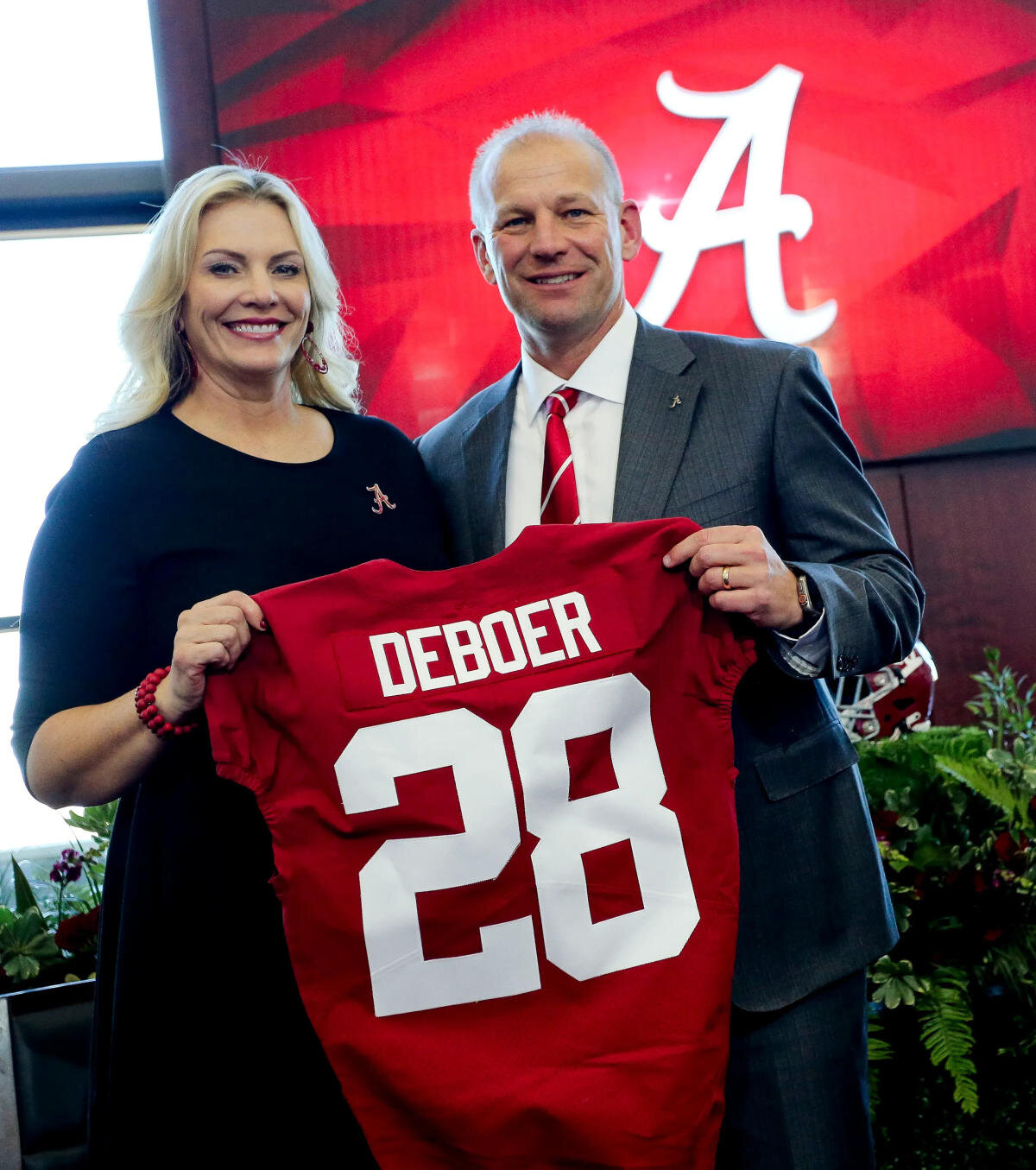 Alabama Football Announces Huge Contract Extension For Their Top Professional 2