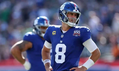 "Giants in Turmoil: Daniel Jones Benching Sparks Locker Room Division and Franchise Uncertainty" 2