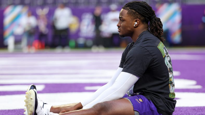 "Dallas Turner Debate: Should the Vikings Risk It All for the Alabama Star?" 13