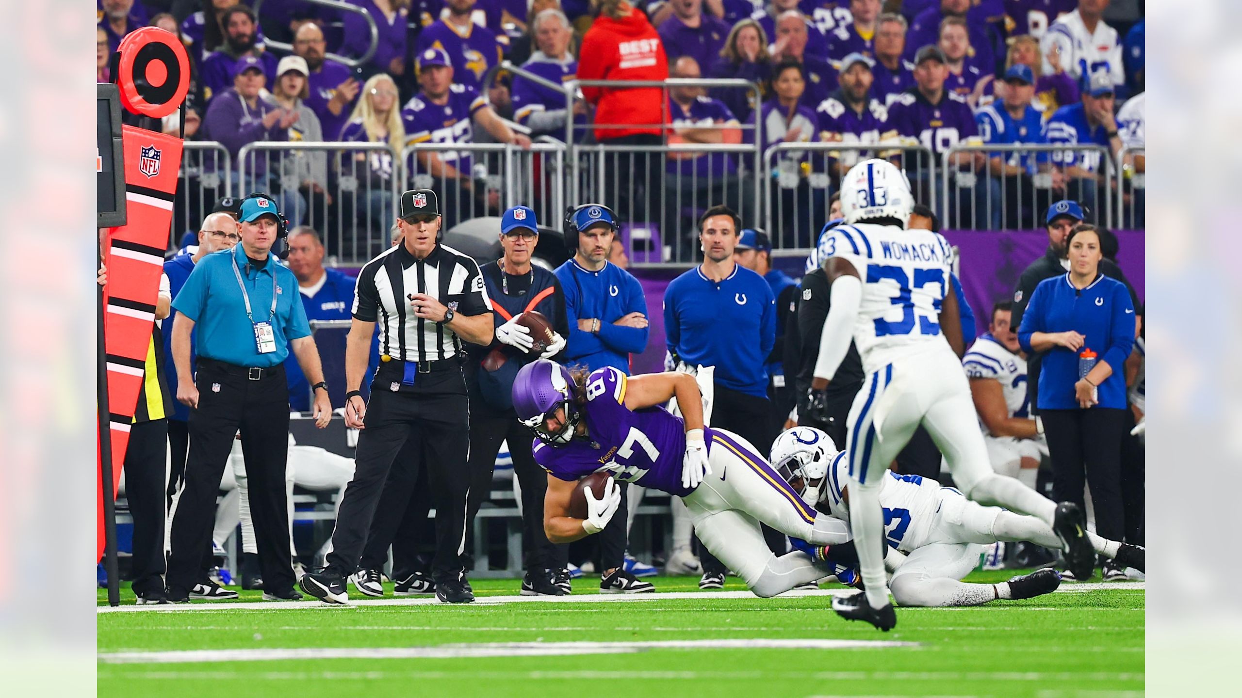 Vikings Face Mid-Season Challenges: Key Injury Updates on DePaola, Reichard, and Darrisaw as O'Connell Rallies the Team 1