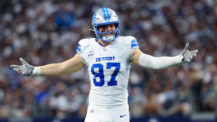 "Lions Roar to the Top: Aidan Hutchinson and Jared Goff Crack NFL’s Top 10 in Jersey Sales" 16