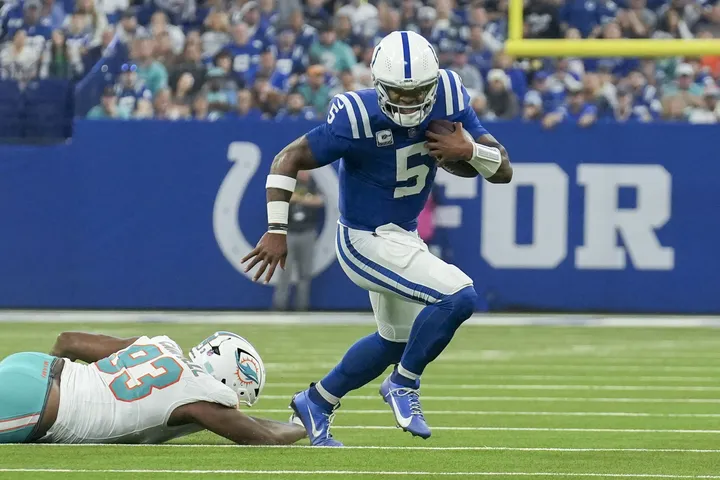 Could the New Orleans Saints Pull Off a Blockbuster Trade to Shake Up Their Season? 16