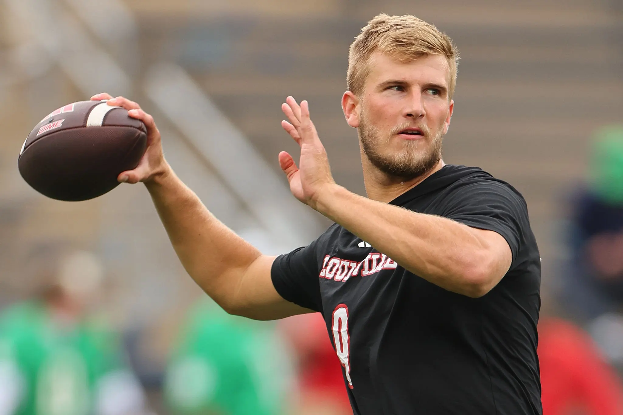 Louisville Quarterback Tyler Shough Out for Season Due to Devastating Long-Term Injury 1