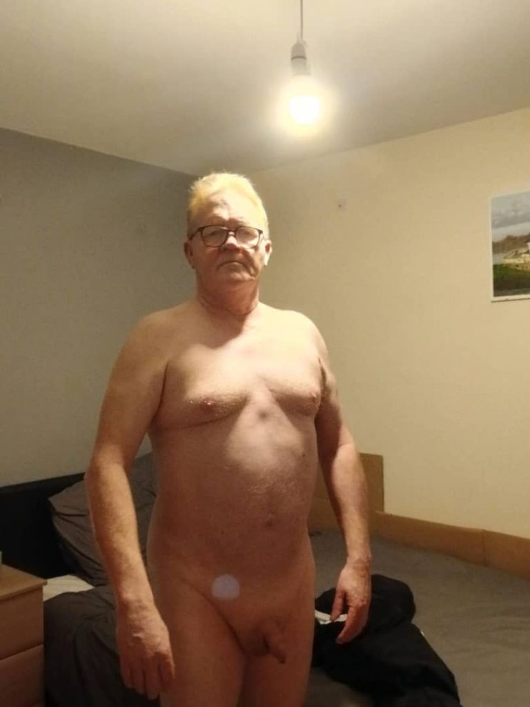 "Keith Simpson Exposed for Sending Explicit Material to Minor in Online Scheme" 4