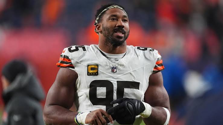 Chicago Bears Complete Historic $45 Million Trade for Myles Garrett, Shaking Up NFL Landscape 1