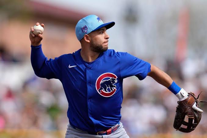 **"Mets Make Bold Statement: Nick Madrigal Signs Lifetime Deal, Will Stay Until Retirement"** 19