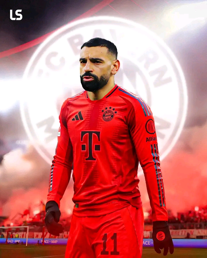Breaking News: FC Bayern München verpflichtet Mohamed Salah ablösefrei 1