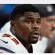 Bears Drop Cryptic Clue: Is Khalil Mack’s Explosive Return to Chicago Imminent?. 11