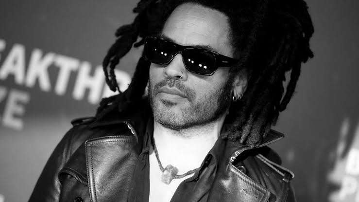 *LENNY KRAVITZ UNDERGOES THROAT SURGERY, MUSIC CAREER HANGS IN THE BALANCE* 7