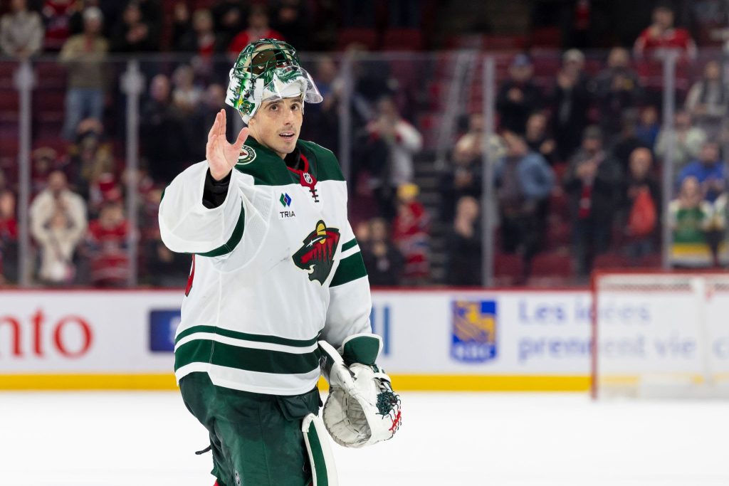 BREAKING:Marc-André Fleury Makes Triumphant Return to Vegas Golden Knights on One-Year Deal 10