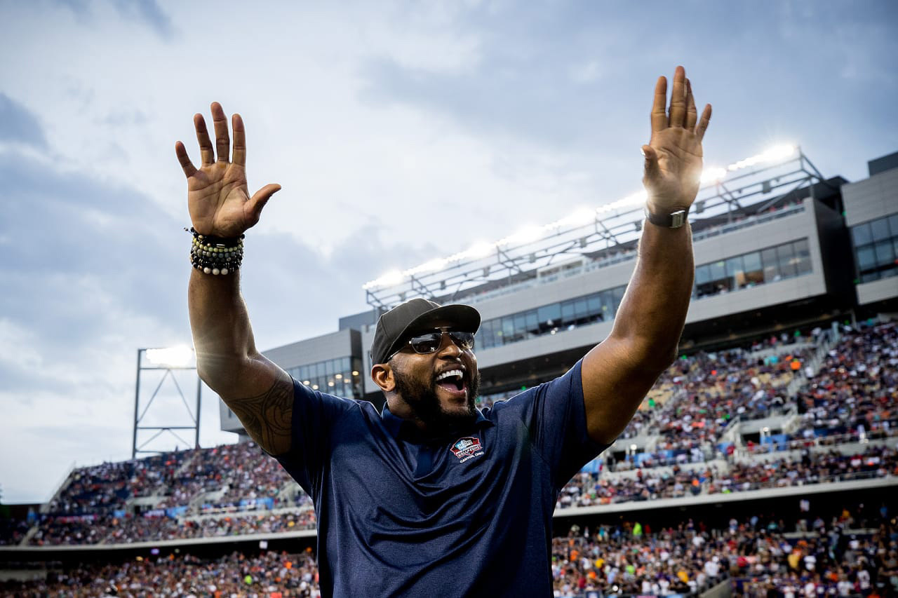 Ray Lewis Joins Miami Hurricanes as Coach, Igniting Championship Hopes 1