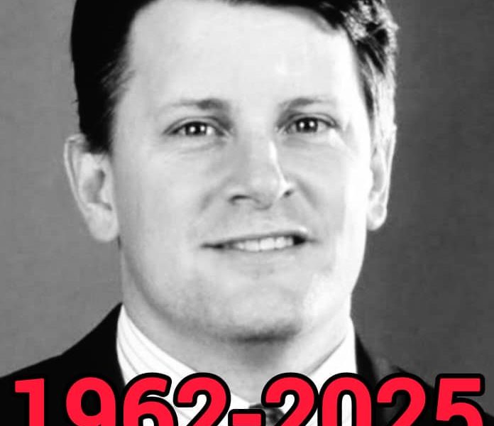  **Hockey World Mourns: Legendary Former Colorado Avalanche Head Coach Dies After Brief Illness** 4