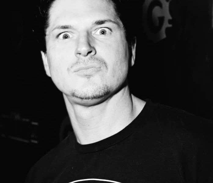 "Paranormal Icon Gone Too Soon: Zak Bagans Passes Away After Sudden Health Decline" 1