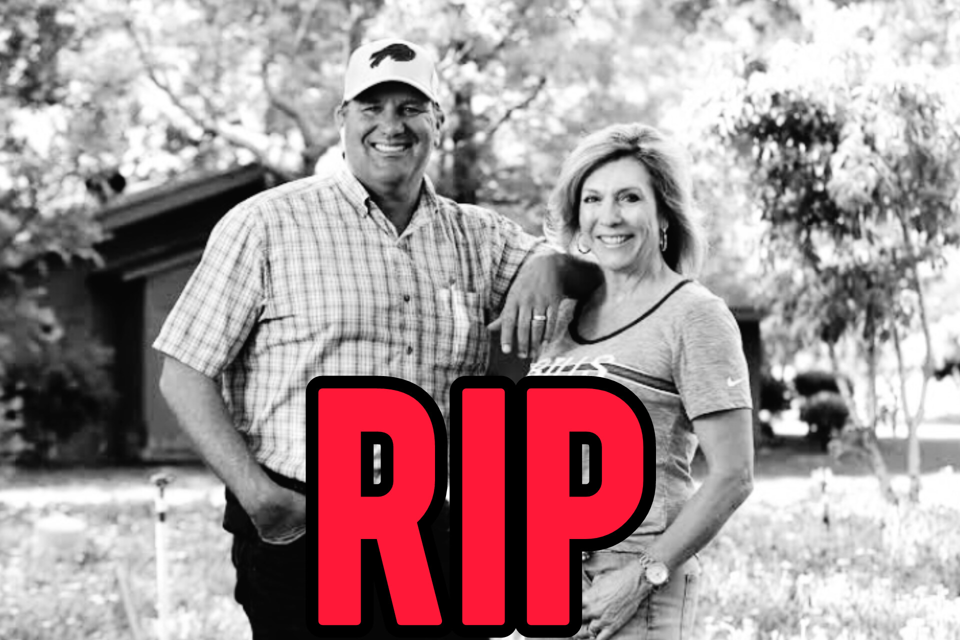 Joel and LaVonne Allen, Parents of Bills QB Josh Allen, Die in Horrific Crash 1