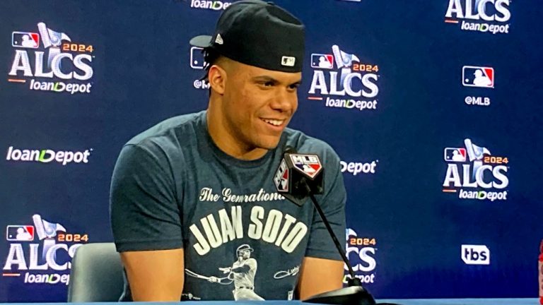 *"SOTO-MANIA HITS BOSTON: Red Sox Land Superstar Juan Soto in Record-Shattering 15-Year, $765 MILLION Deal!"* 12