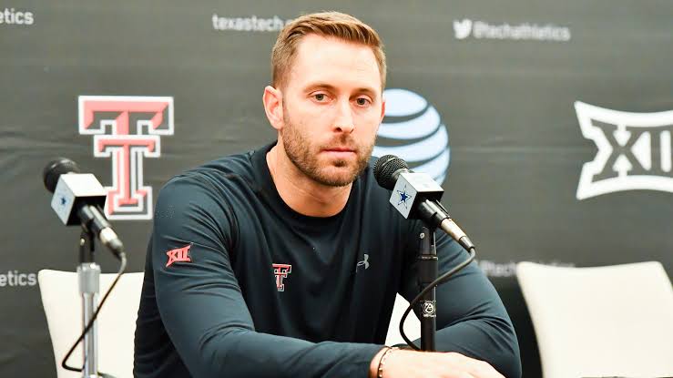 Texas Tech Stuns College Football World with the Triumphant Return of Kliff Kingsbury as Head Coach 13