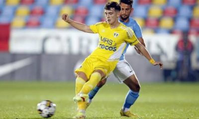 **MARIO BRATU ÎȘI IA RĂMAS BUN DE LA PETROLUL PLOIEȘTI: Mijlocașul Vedetă Părăsește Echipa După o Perioadă de Excepție** 4