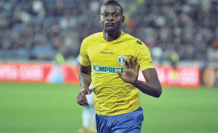 OFICIAL: FC Petrolul Ploiești Confirmă Revenirea Spectaculoasă a Legendei Jeremy Bokila cu un Contract pe Patru Ani 10