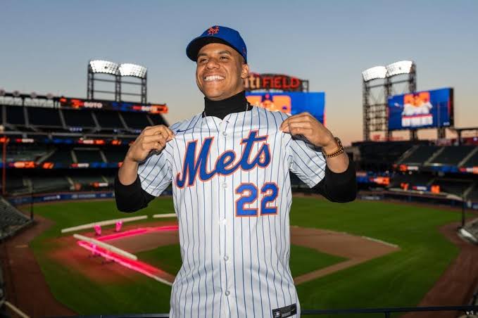 Stunning Blockbuster: Texas Rangers Land Superstar Juan Soto in $100 Million Deal 1