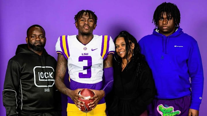 LSU Football's Transfer Portal Haul Retakes No. 1 Ranking in America This Offseason 15